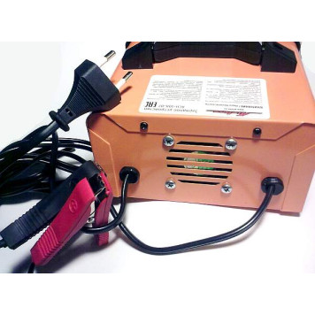 Зарядное устройство 0-10А 6В/12В, амперметр, ручная регулировка зарядного тока, импульсное <b>AIRLINE ACH-10A-07 </b>-2