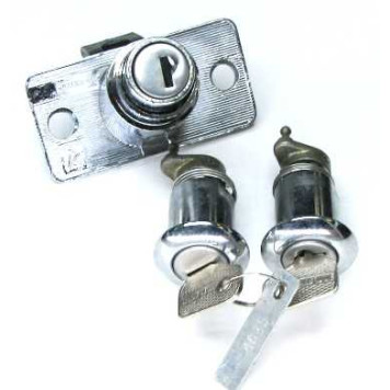 Замок багажника ВАЗ 2104 в сборе с личинками <b>ДААЗ 2104-6100040-20</b>