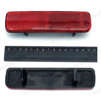 Катафот бампера заднего ВАЗ 2111, 2123 правый <b>ДААЗ 2111-3716138</b>