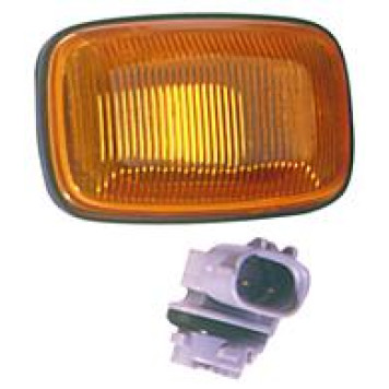 Повторитель поворота в крыло TOYOTA CAMRY / SCEPTER / LAND CRUISER 100 / SURF 130 <b>DEPO 212-1410N-U</b>