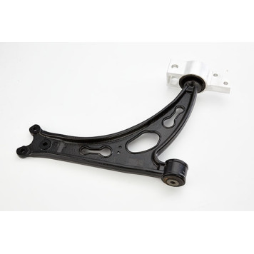 Рычаг передней подвески нижний правый SKODA OCTAVIA (1Z3) 06.04- <b>DODA 1060120053</b>