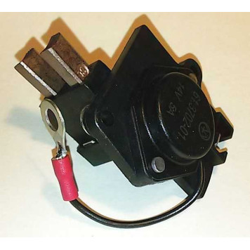 Реле зарядки ВАЗ 2108 н.о. с добавочным контактом <b>Энергомаш 61.3702-01</b>-3