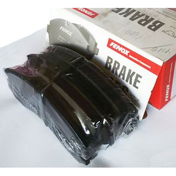 Колодки тормозные дисковые передний для MITSUBISHI L 400 / SPACE GEAR, L 400, LANCER, OUTLANDER, PAJERO, SPACE RUNNER, SPACE <b>FENOX BP43133</b>-1