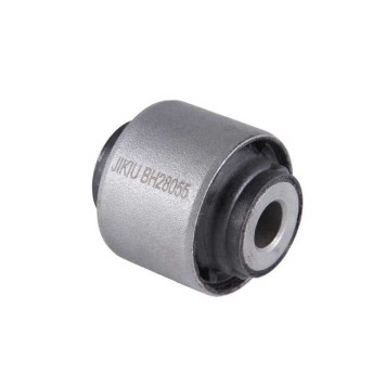 Сайлентблок HONDA Civic Ferio EK Jan 95~Jan 1 <b>JIKIU BH28055</b>-1