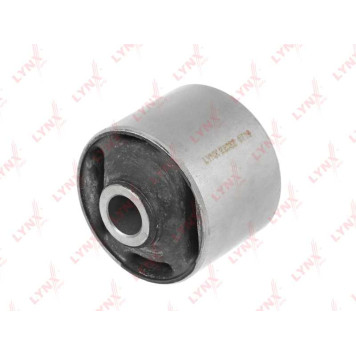 Сайлентблок передний / кроншт. дифф. / зад. подв. SUBARU Forester(SH) 2.0-2.5 08> / Impreza(GR/GH) 1.5-2.5 08-13 / Legacy IV/V 2.0-2.5 03-14 <b>LYNXAUTO B8038</b>