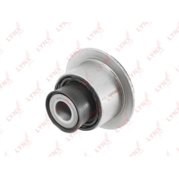 Сайлентблок передний R / подрамник / зад. подв. подходит для TOYOTA Camry(V30-V50) 2.4-3.5 01> / Harrier 2.4-3.5 03-12 / Highlander 2.7-3.5 00>, LEXUS RX350-400h 05-08 <b>LYNXAUTO B8205</b>