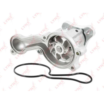 Помпа водяная подходит для HONDA Civic(FK) 1.4 06> / Jazz(GD) 1.2-1.5 02-08 / City/Fit(GE) 1.2-1.5 03-08 <b>LYNXAUTO CW-0019</b>