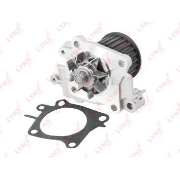 Помпа водяная подходит для MITSUBISHI Carisma 1.8 99> / Colt V 1.6 96-03 / Dion 1.8-2.0 02-05 / Lancer VI 1.6-1.8 95-03 / Lancer(CS) 1.8-2.0 03-08 / Galant VI 2.0 99-04 / Pajero Pinin 1.8- <b>LYNXAUTO CW-0057</b>