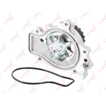 Помпа водяная подходит для HONDA CR-V I 2.0 95-02 / Stepwgn 2.0 96-00 <b>LYNXAUTO CW-0060</b>