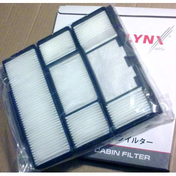 Фильтр салонный LYNXauto LAC-112-1