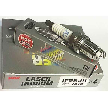 Свеча зажигания NGK IFR5J11 / 7418-1