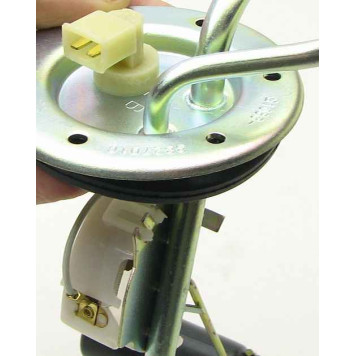 Датчик уровня топлива ВАЗ 21083-3827010-2