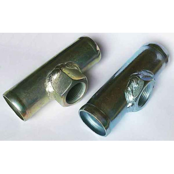 Тройник шланга радиатора (под датчик M22x1.5) металл, под шланг диаметром 32мм-2