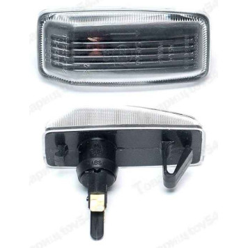 Повторитель поворота боковой ВАЗ 2110-2115 белый без прокладки <b>ОСВАР 2110-3726010</b>