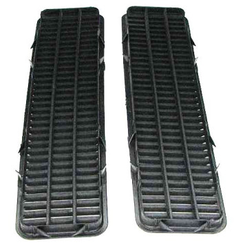 Решетка капота ВАЗ 2106 черн. (к-т) <b>Пластик 2103-8402076/77</b>-1