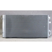 Радиатор кондиционера <b>RENAULT 921100001R</b>
