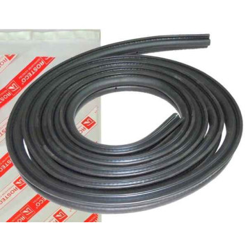 Уплотнитель багажника LADA Largus <b>ROSTECO 20691</b>