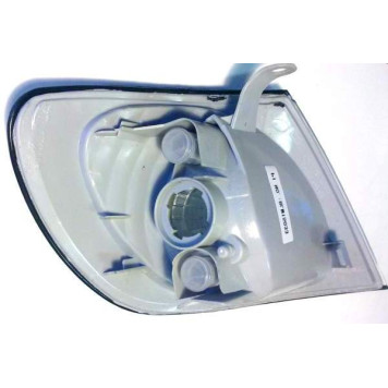 Габарит TOYOTA COROLLA SPACIO 97-01 хром 13-39 <b>SAT ST-13-39L</b>-4