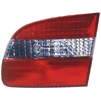 Вставка в крышку багажника TOYOTA COROLLA 97-00 <b>SAT ST-212-1305R</b>