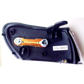 Габарит TOYOTA COROLLA 97-02 черный хрусталь <b>SAT ST-212-15D8BL</b>-1