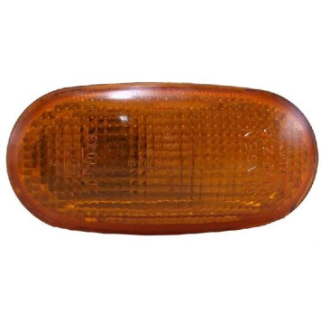 Поворотник в крыло MITSUBISHI PAJERO 97-99 <b>SAT ST-214-1425L</b>