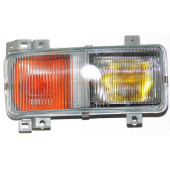 Фара противотуманная MITSUBISHI FUSO 97-08 <b>SAT ST-214-2017R-A-Y</b>