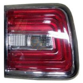 Вставка в крышку багажника NISSAN PATROL 13- лев. <b>SAT ST-215-13P3L</b>