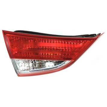 Вставка HYUNDAI ELANTRA V 10-14 <b>SAT ST-221-1314L</b>