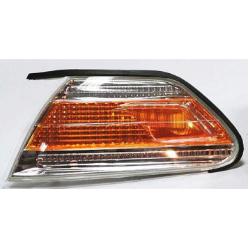 Габарит TOYOTA MARK II 96-98 22-252 <b>SAT ST-22-252L</b>-1