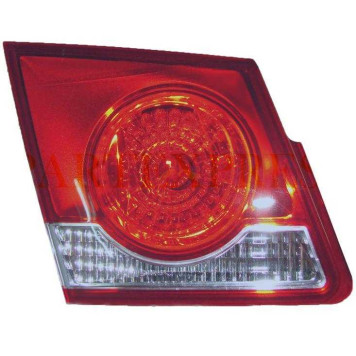 Вставка в крышку багажника CHEVROLET CRUZE 4D 09- <b>SAT ST-235-1302L</b>