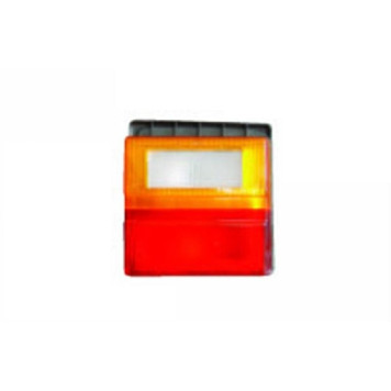 Вставка в крышку багажника AUDI 100 83-90 <b>SAT ST-441-1301R</b>