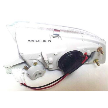 Фара противотуманная TOYOTA IPSUM 98-01 44-27 <b>SAT ST-44-27L</b>-2