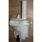 Бачок омывателя MITSUBISHI LANCER / MIRAGE 95-02 1 мотор (пр-во Тайвань) <b>SAT ST-MB15-101-0</b>