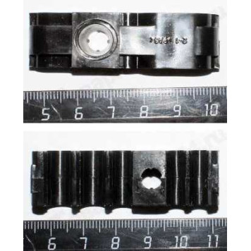Скоба топливных трубок ВАЗ 2110 Пластик <b>Сызрань 2110-1104042</b>
