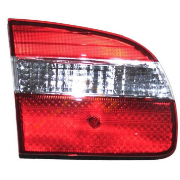 Вставка в крышку багажника TOYOTA COROLLA 97-00 <b>TYC TG-212-1305L-A</b>