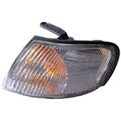 Габарит NISSAN PULSAR / ALMERA 97-00 хрусталь <b>TYC TG-215-1588L-AE</b>