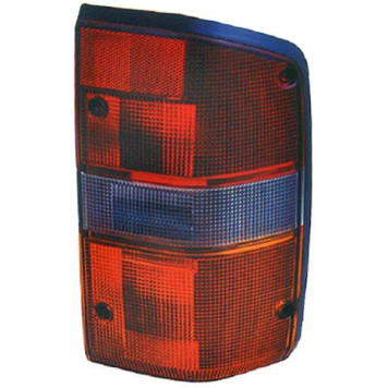 Фонарь задний NISSAN PATROL 87-97 <b>TYC TG-215-1968L-A</b>