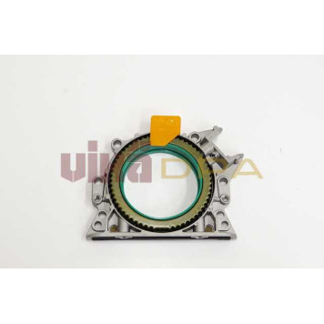 Сальник коленвала задний в сборе <b>VIKA 11030798601</b>