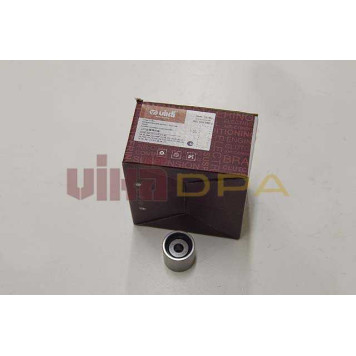 Ролик натяжения ремня грм промежуточный <b>VIKA 11090879901</b>