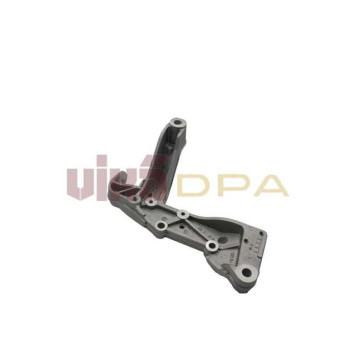 Кронштейн рычага подвески правый <b>VIKA 41990083201</b>-1