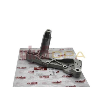 Кронштейн рычага подвески правый <b>VIKA 41990083201</b>