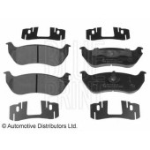 Колодки тормозные дисковые задний для JEEP CHEROKEE(KJ) <b>BLUE PRINT ADA104238</b>