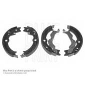 Комплект тормозных колодок задний для CHEVROLET EPICA(KL1#), EVANDA, LACETTI(J200), NUBIRA / DAEWOO LACETTI(J200,KLAN), NUBIRA(KLAN) <b>BLUE PRINT ADG04175</b>