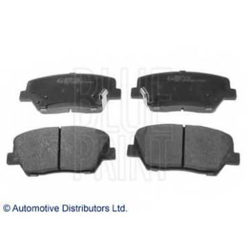 Колодки тормозные дисковые передний для HYUNDAI ELANTRA(MD,UD), i30 CW(GD), i30(GD) / KIA CARENS, CEED(ED,JD), CEE`D(JD), PRO CEE?D(JD) <b>BLUE PRINT ADG042137</b>