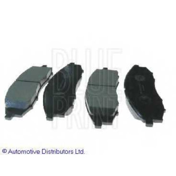 Колодки тормозные дисковые передний для NISSAN PICKUP(D22) <b>BLUE PRINT ADN142121</b>