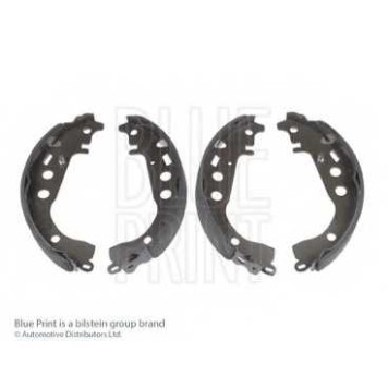 Комплект тормозных колодок задний для TOYOTA ALLION, bB, CELICA, IQ, IST, PRIUS, VISTA, WILL CYPHA, YARIS <b>BLUE PRINT ADT34155</b>