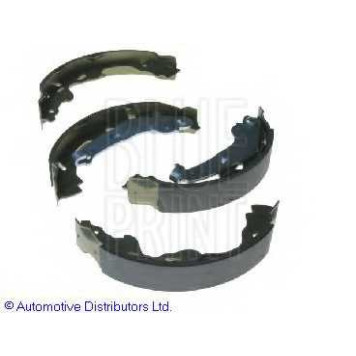 Комплект тормозных колодок задний для CITROEN C1 / OPEL AGILA / PEUGEOT 107, 108 / SUZUKI SPLASH, SWIFT / TOYOTA AYGO, YARIS <b>BLUE PRINT ADT34159</b>