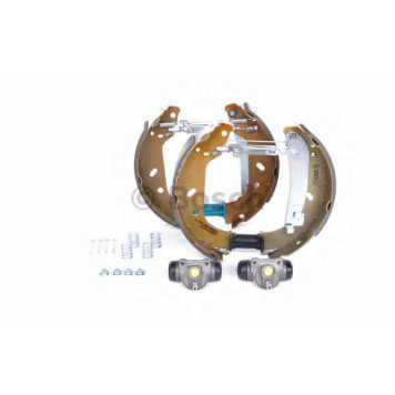 Комплект тормозных колодок для CITROEN EVASION, JUMPY / FIAT SCUDO, ULYSSE / PEUGEOT 806, EXPERT <b>BOSCH 0 204 114 112</b>-1
