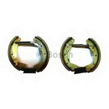 Комплект тормозных колодок для CHEVROLET LANOS, SENS / DAEWOO ESPERO, LANOS, NEXIA / OPEL ASTRA, VECTRA <b>BOSCH 0 204 114 582</b>