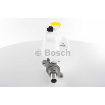 Главный тормозной цилиндр BOSCH 0 204 123 716-1